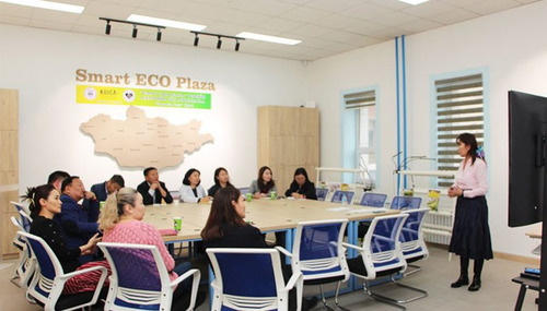 Хууль зүйн зөвөлгөө өгөх төв